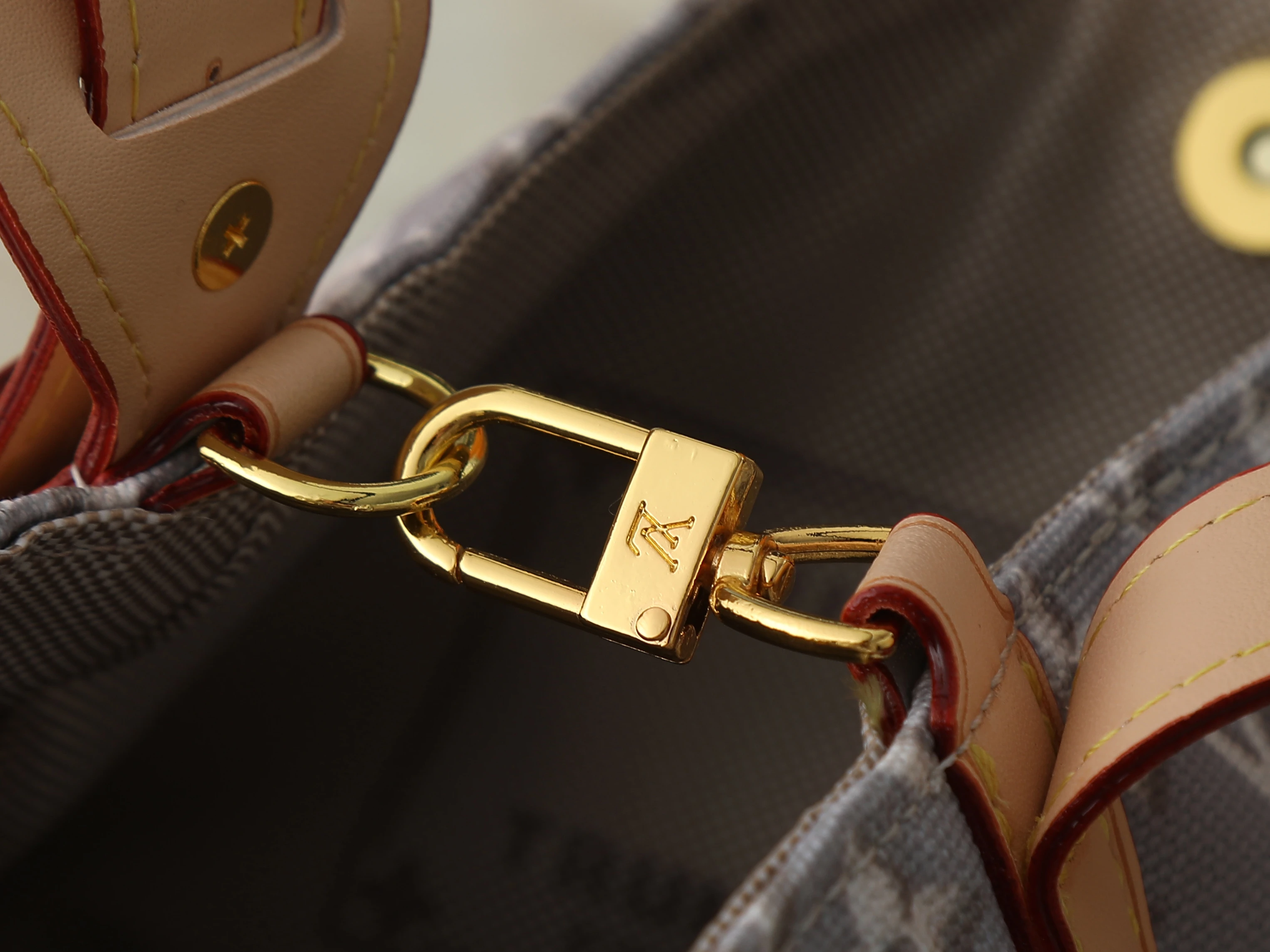Louis Vuitton All In BB