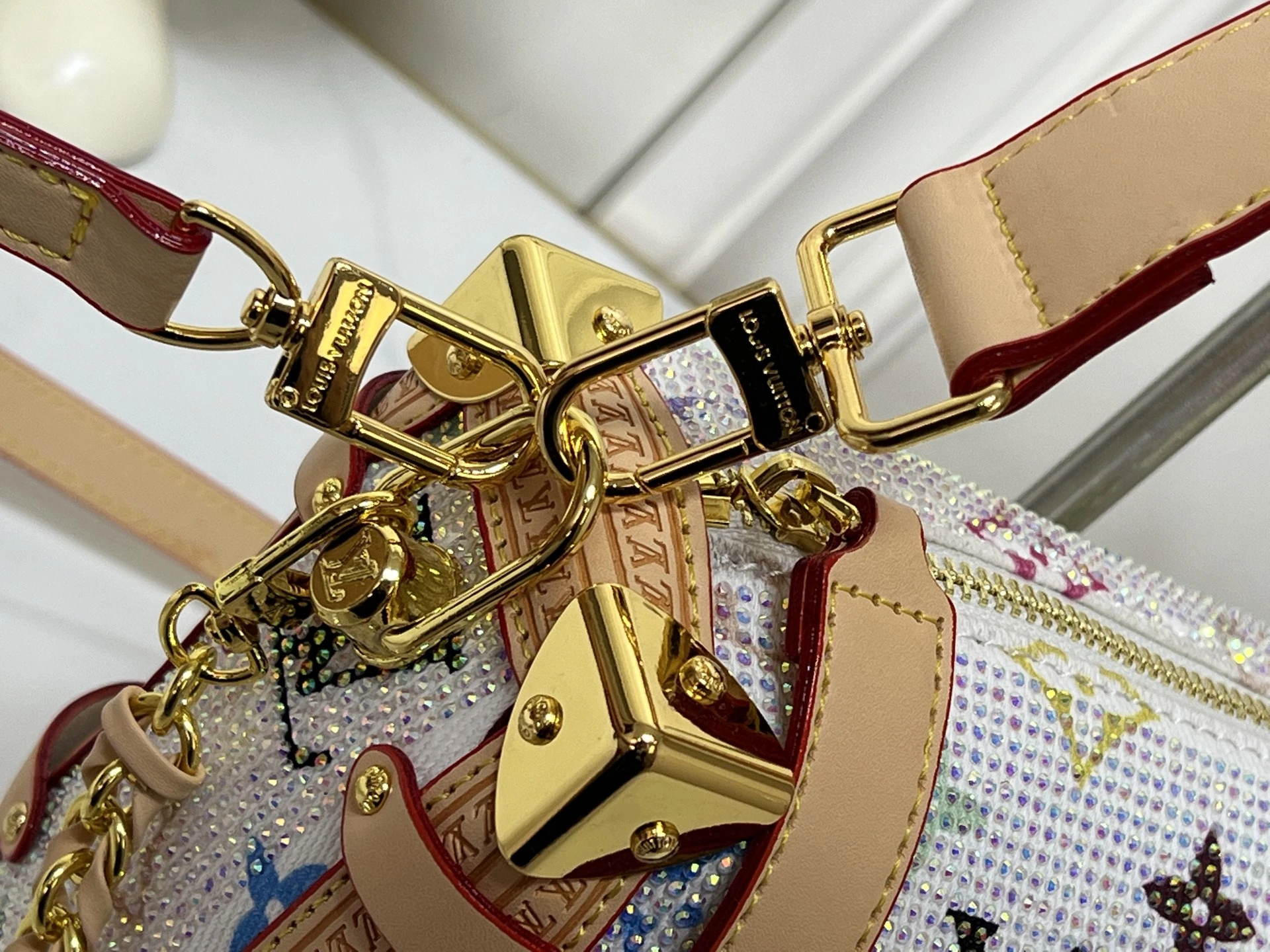 LV Diamond Side Trunk