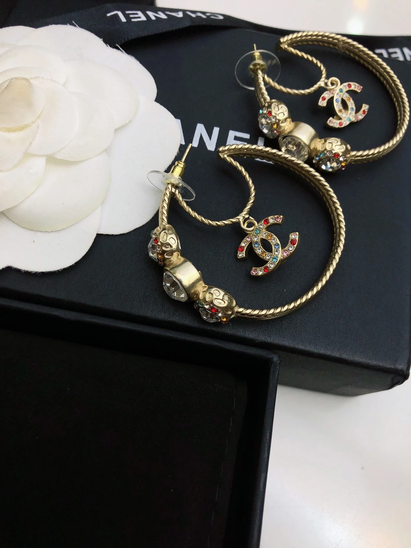 Chanel Earring