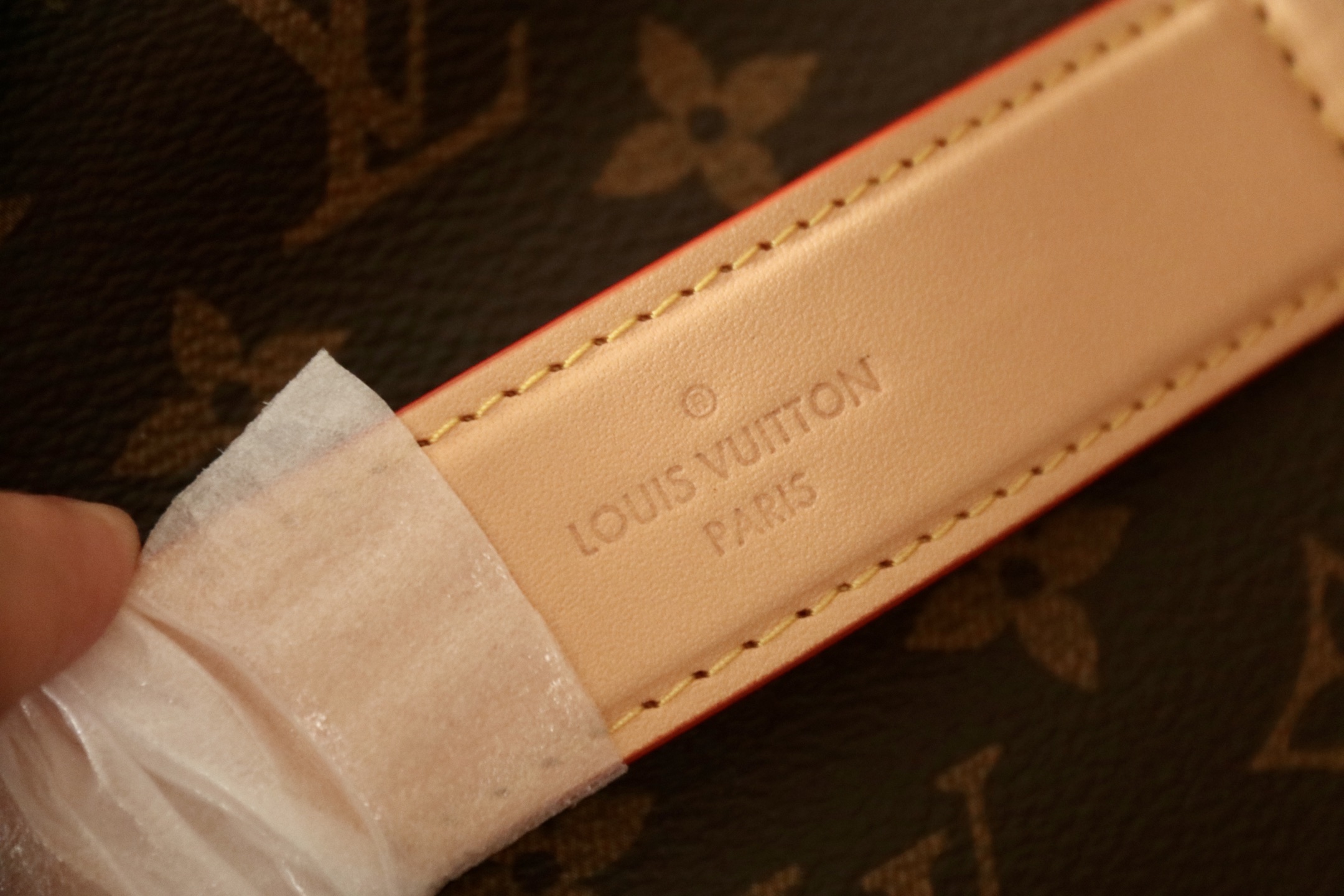 LV TOILETRY BAG