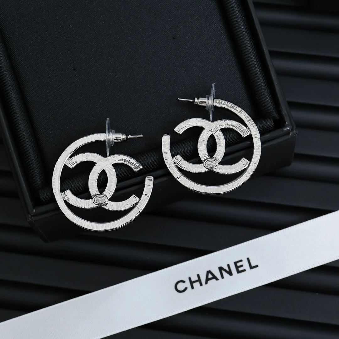Chanel Earring