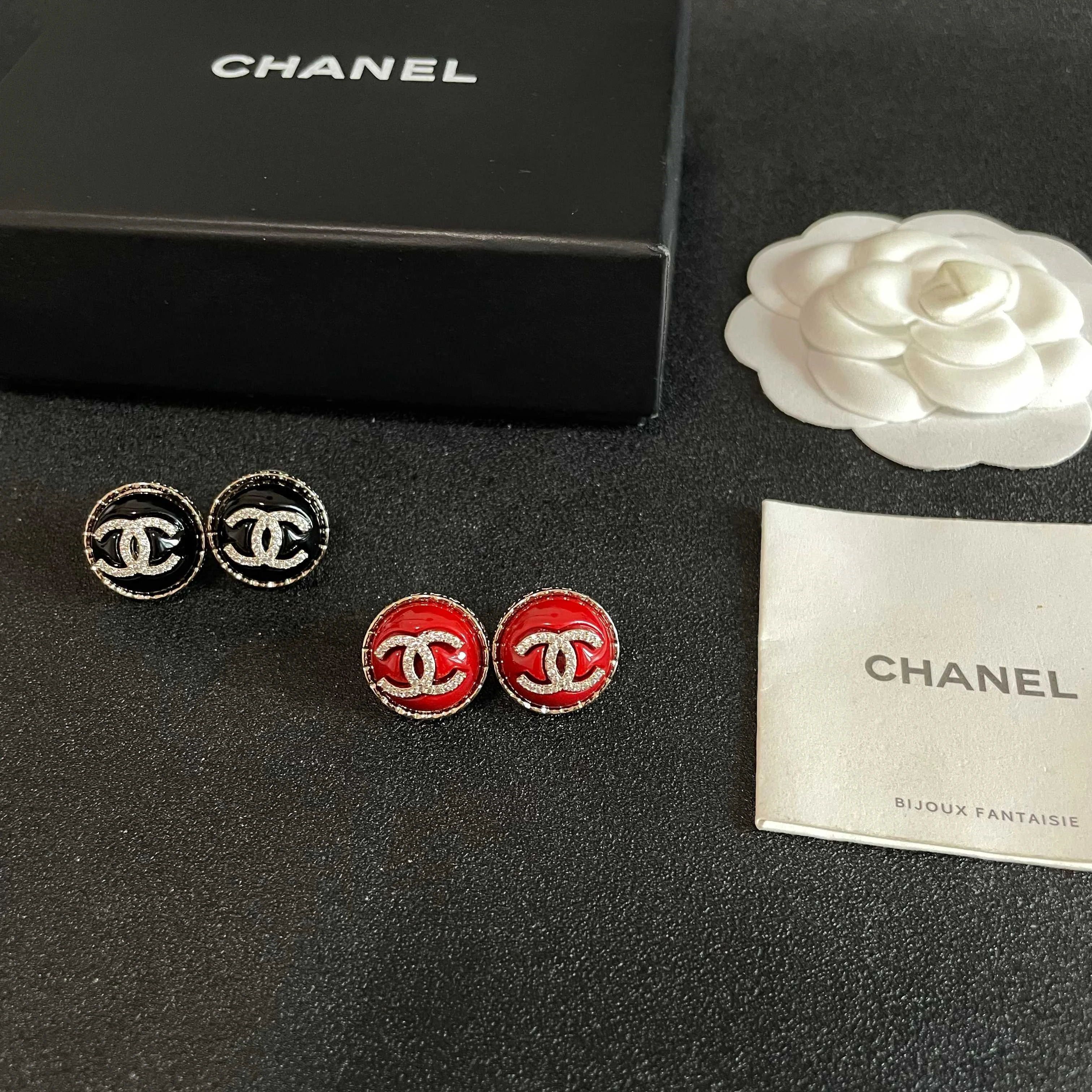 Chanel Earring