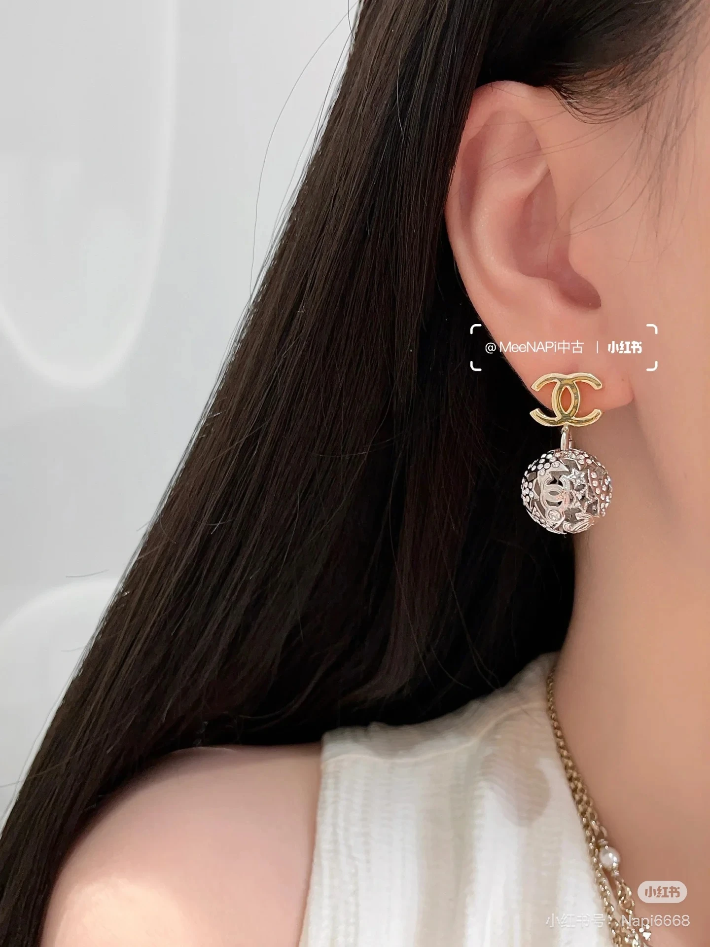 Chanel Earring