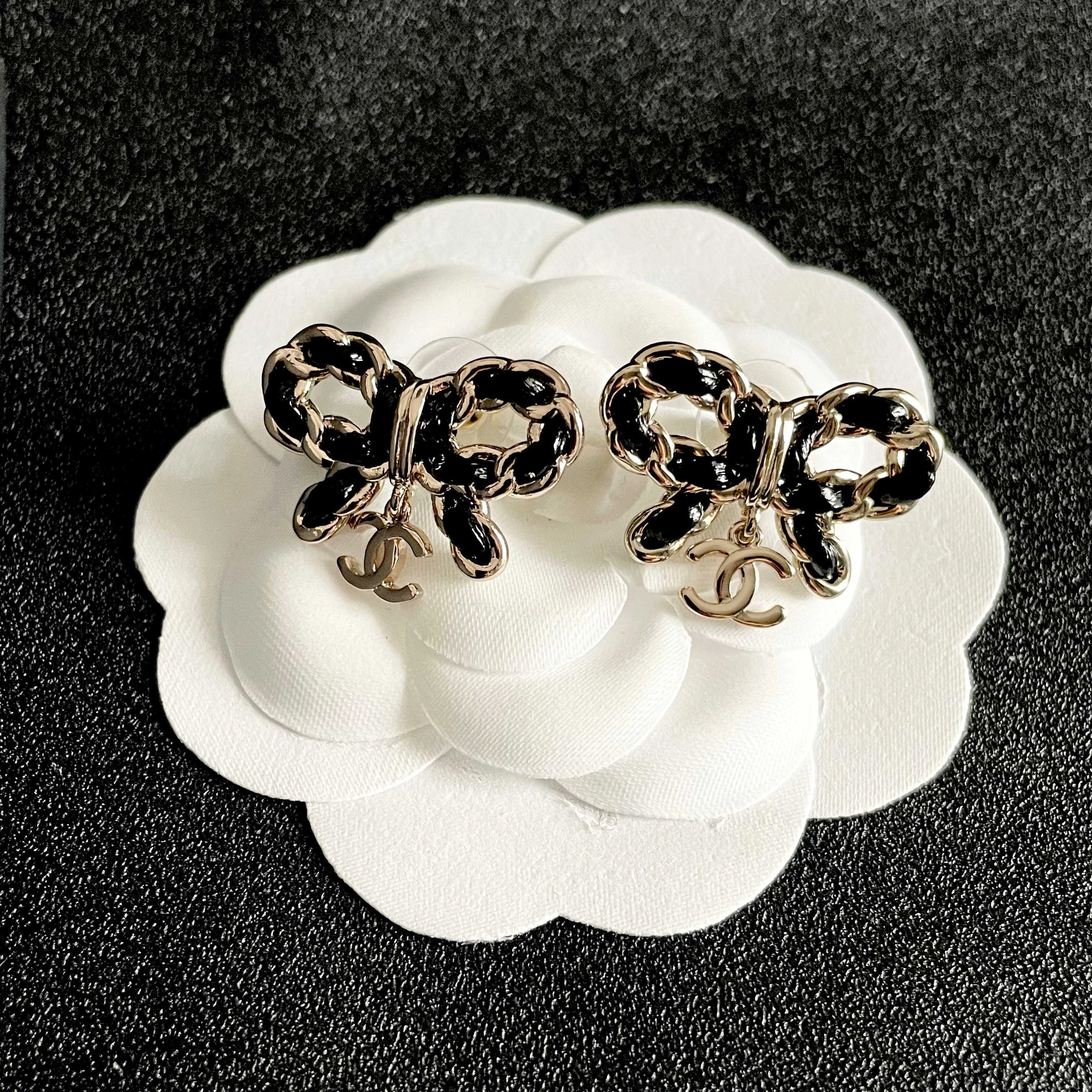Chanel Earring