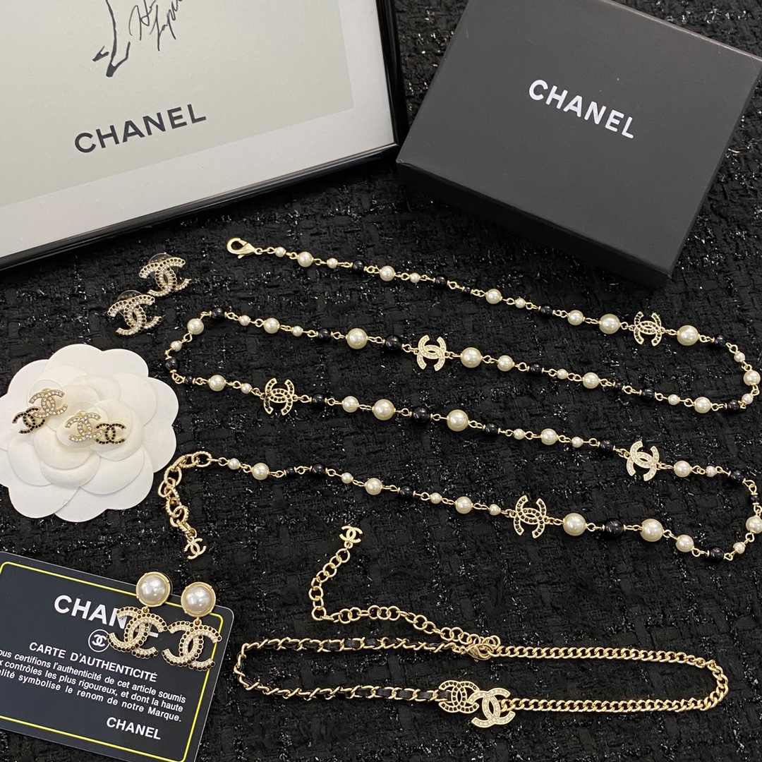 Chanel necklace