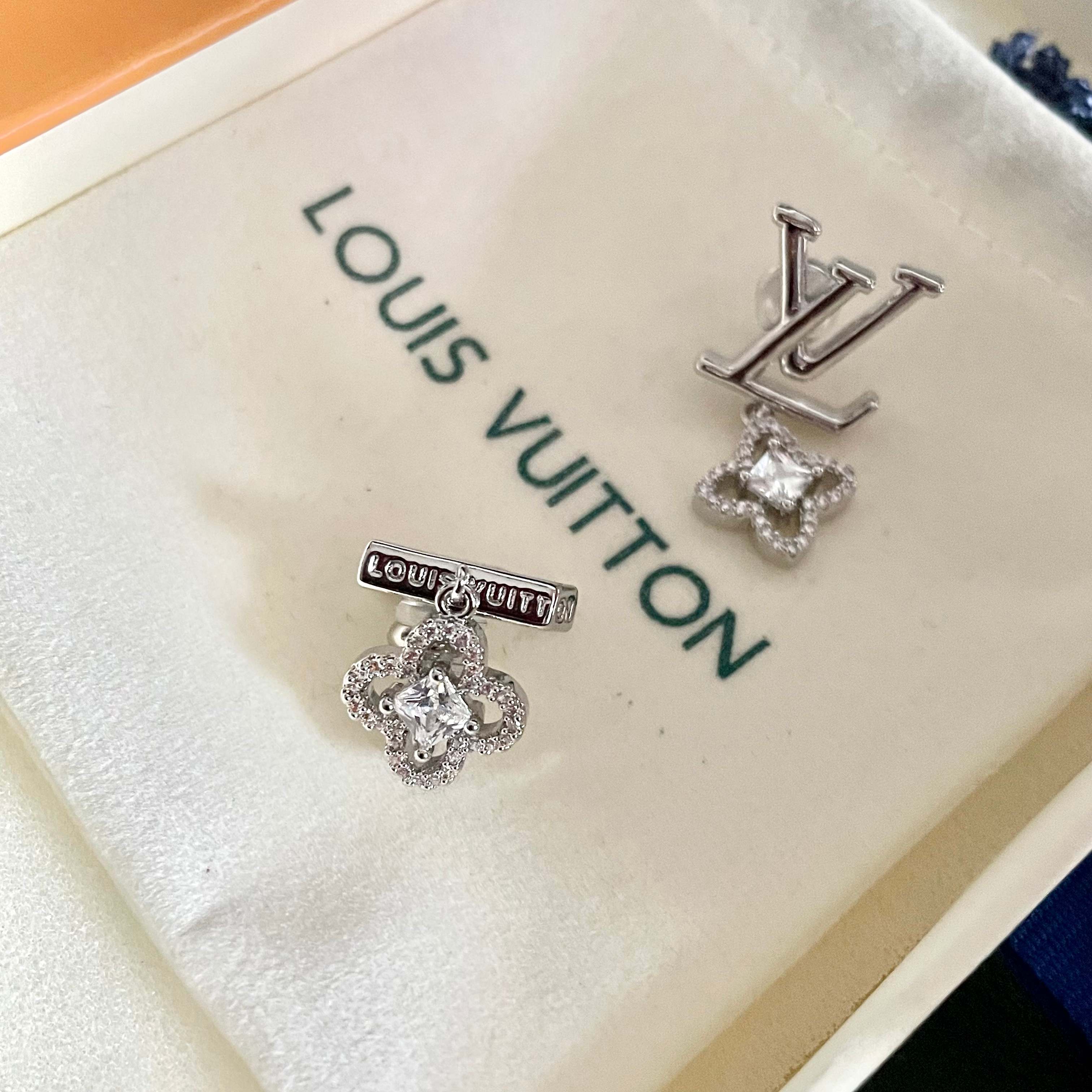 LV Earrings