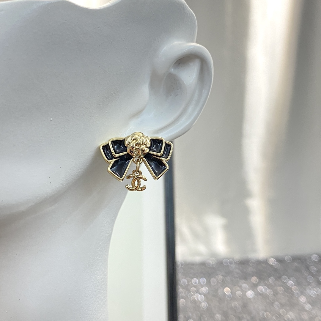Chanel Earring