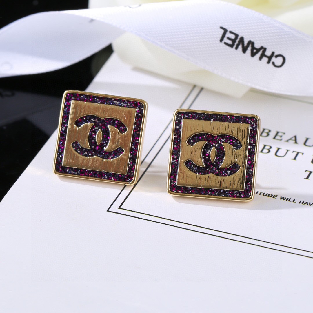 Chanel Earring