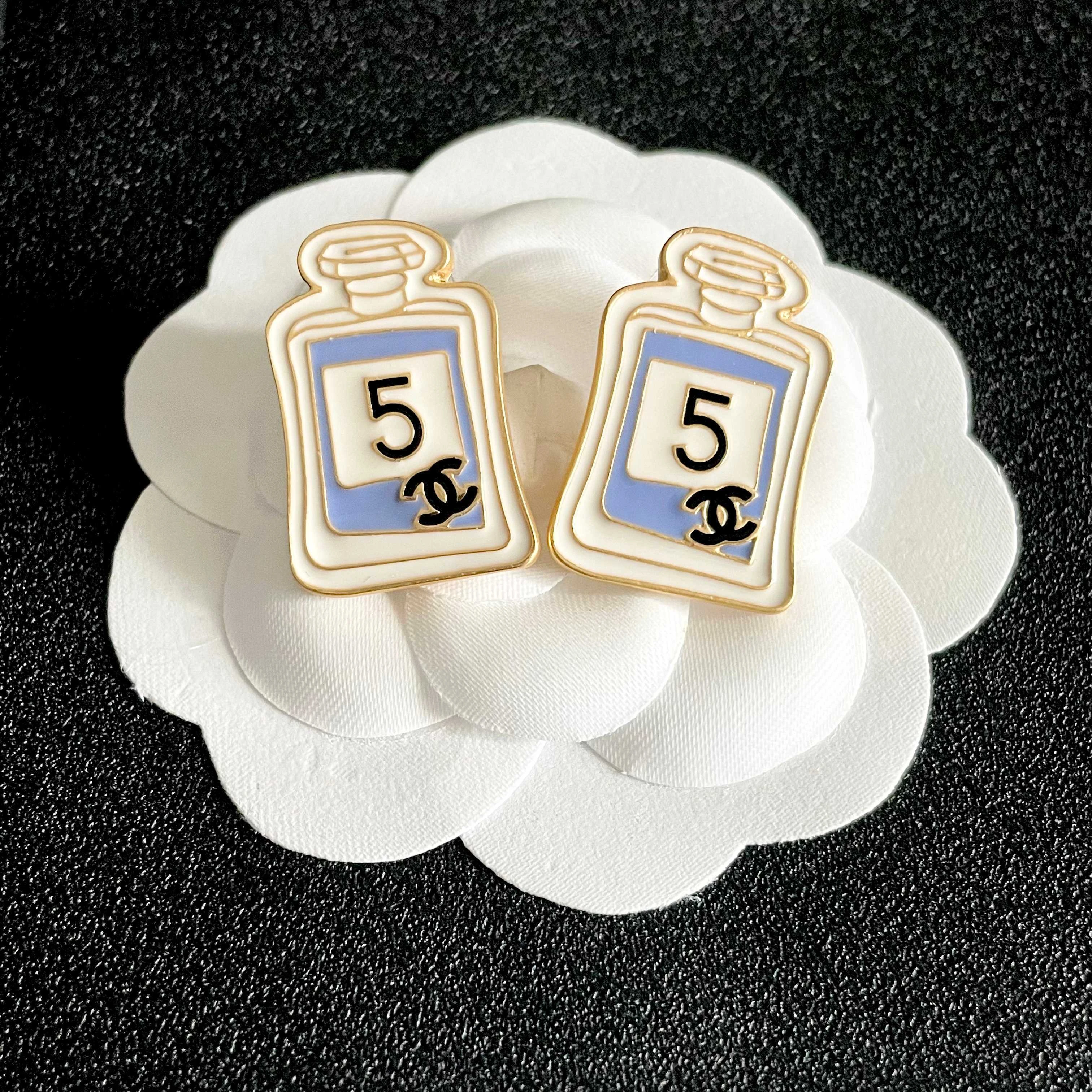 Chanel Earring