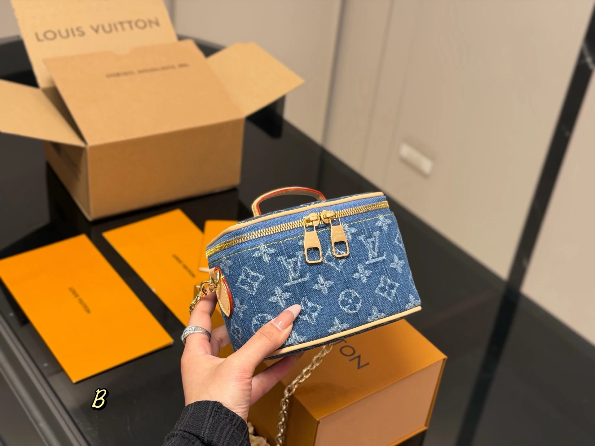 LV Monogram Nice Mini Toiletry Pouch