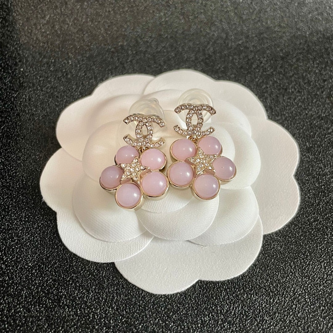 Chanel Earring 10