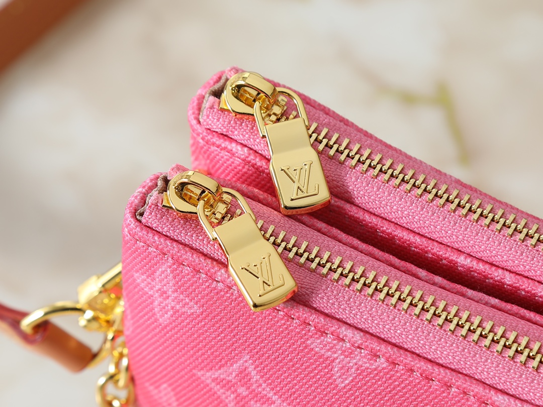Liv Pochette