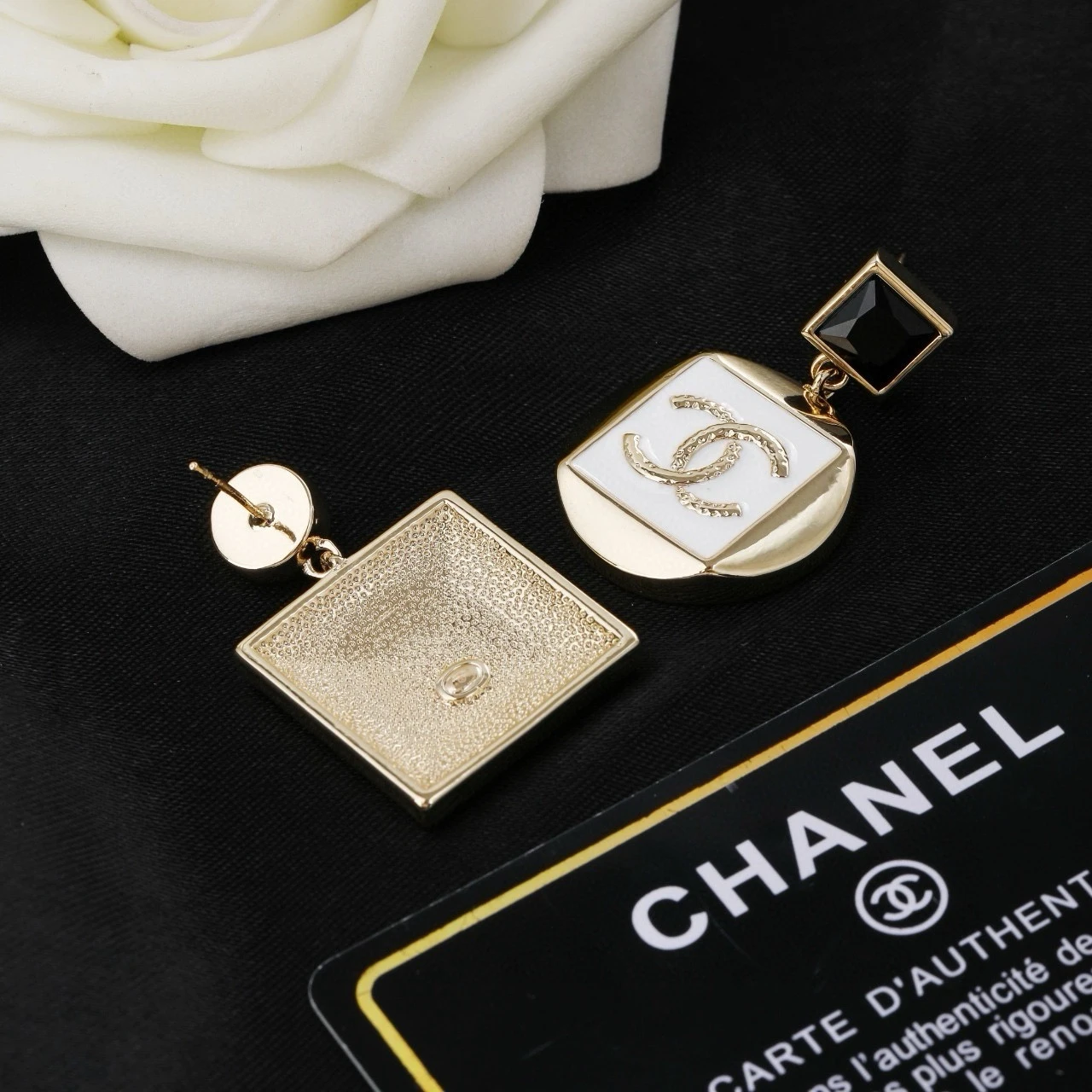 Chanel Earring