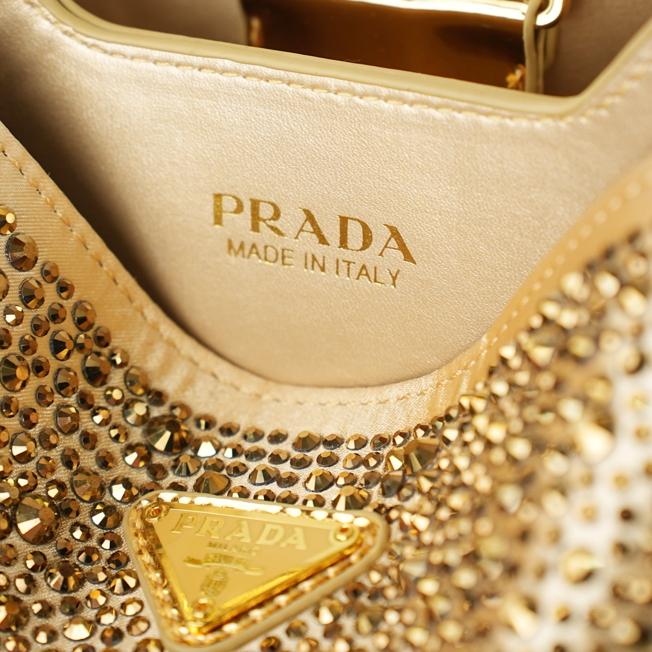 Prada Panier