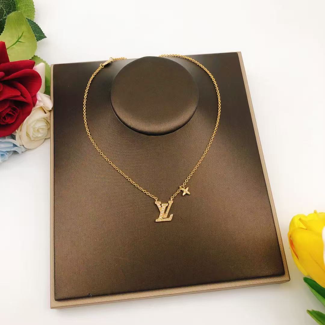 Louis Vuitton Necklace LXL0122