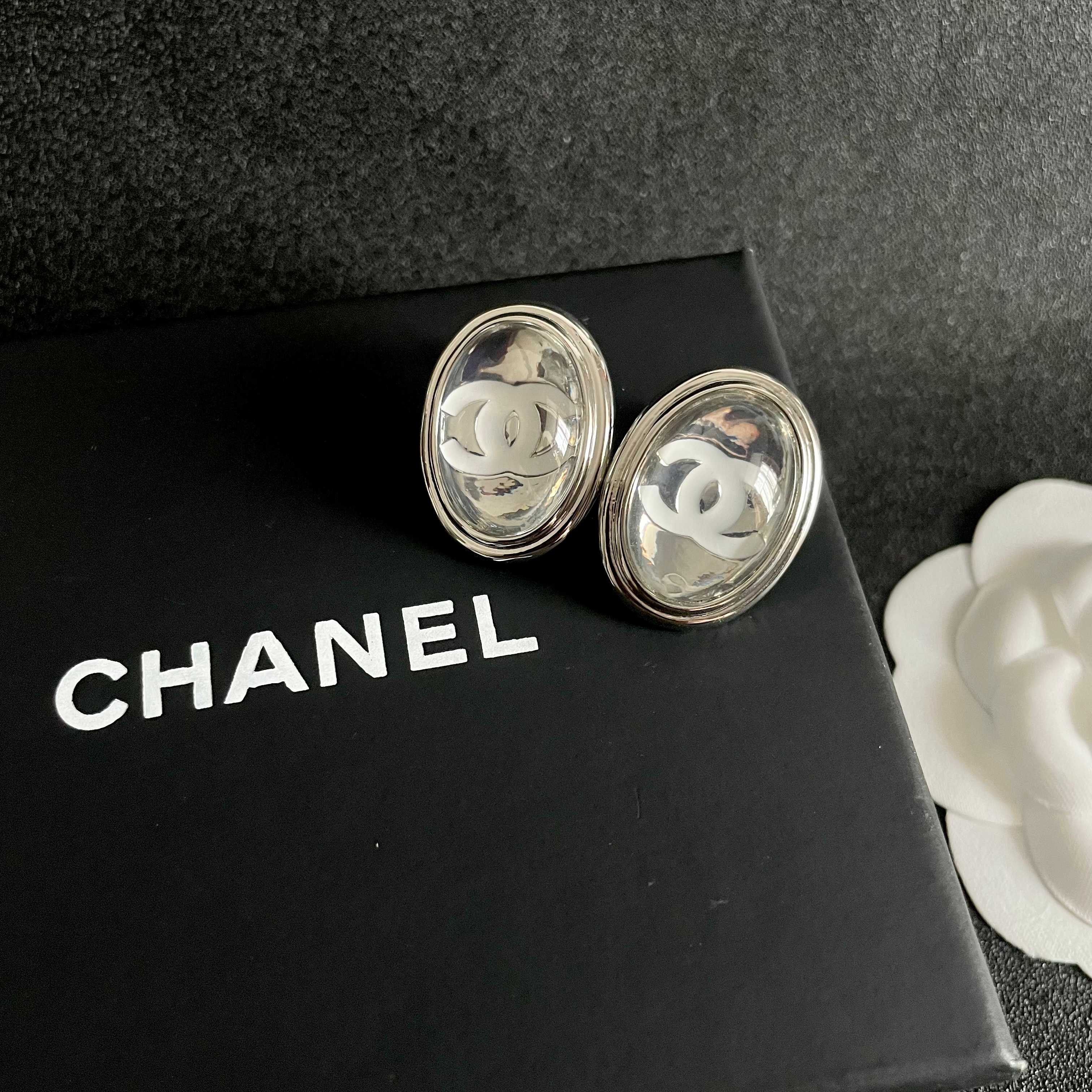 Chanel Earring 19