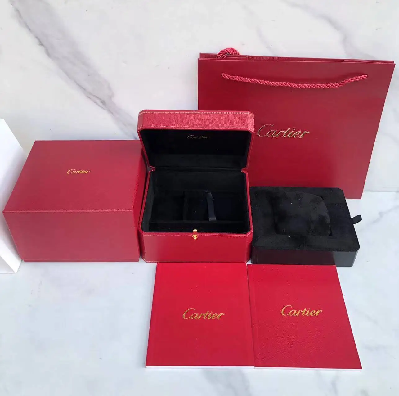 BALLON BLEU DE CARTIER WATCH-WSBB0036