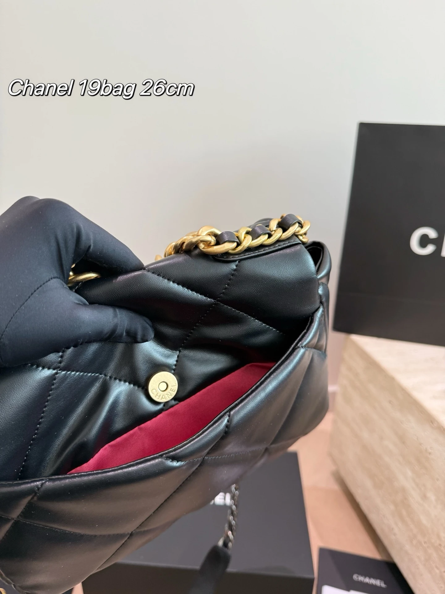 Chanel 19bag