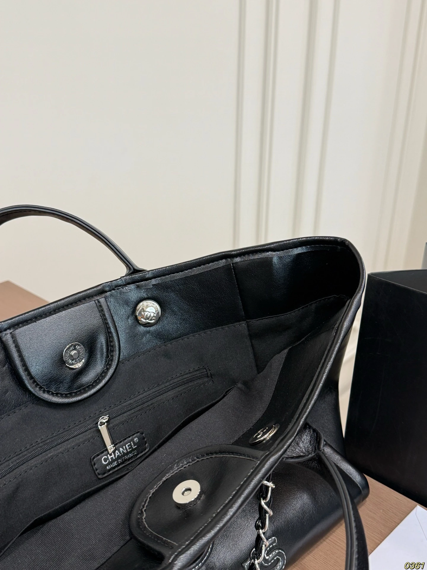 Chanel Tote Bag