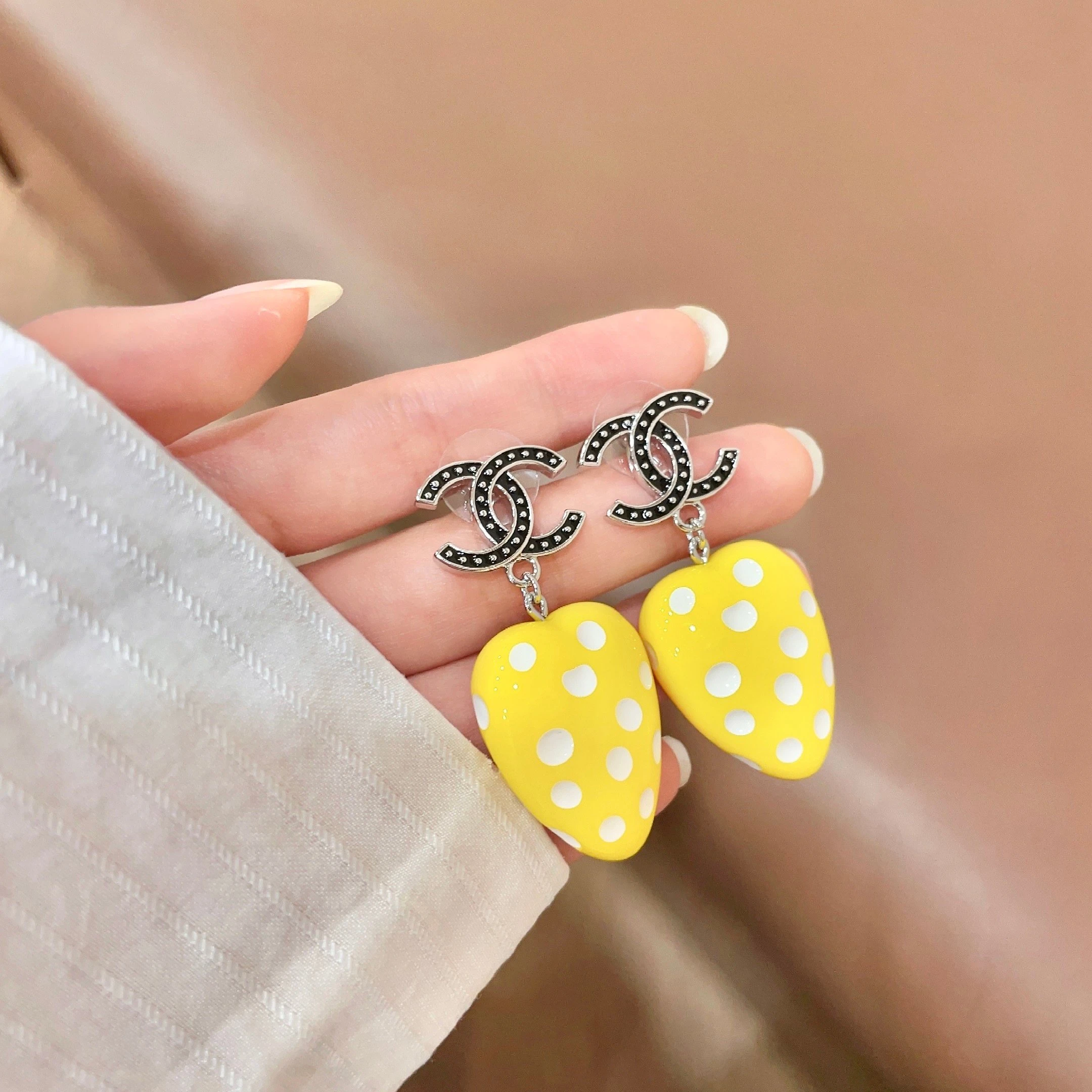 Chanel Earring