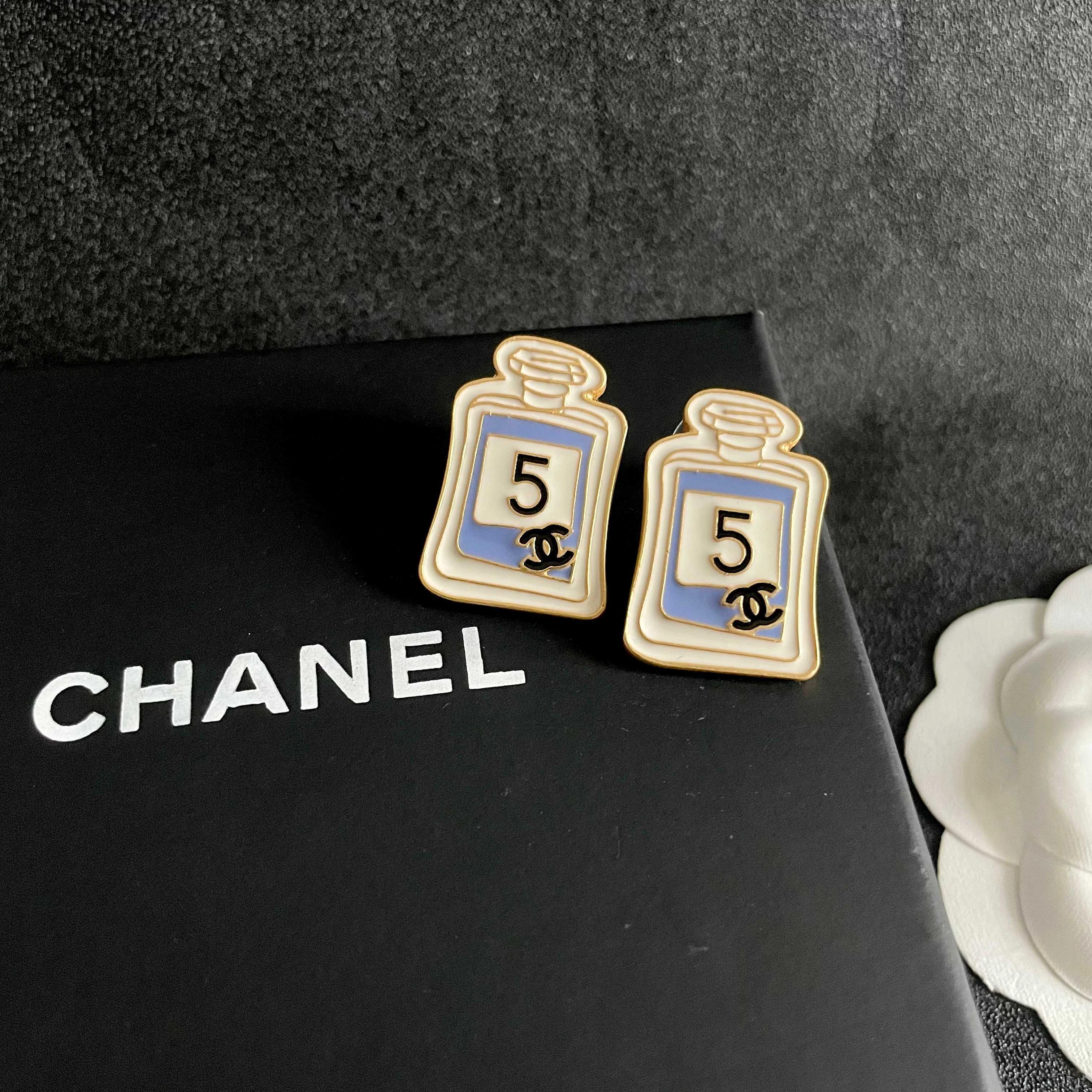 Chanel Earring