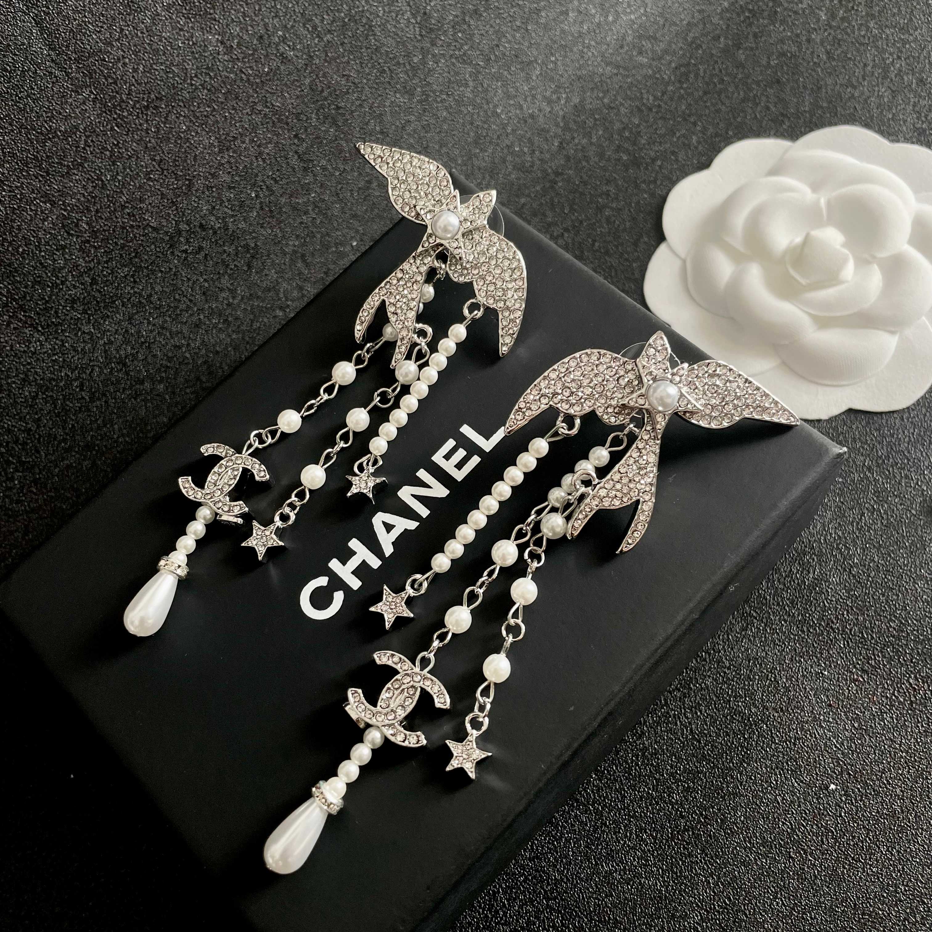 Chanel Earring 13