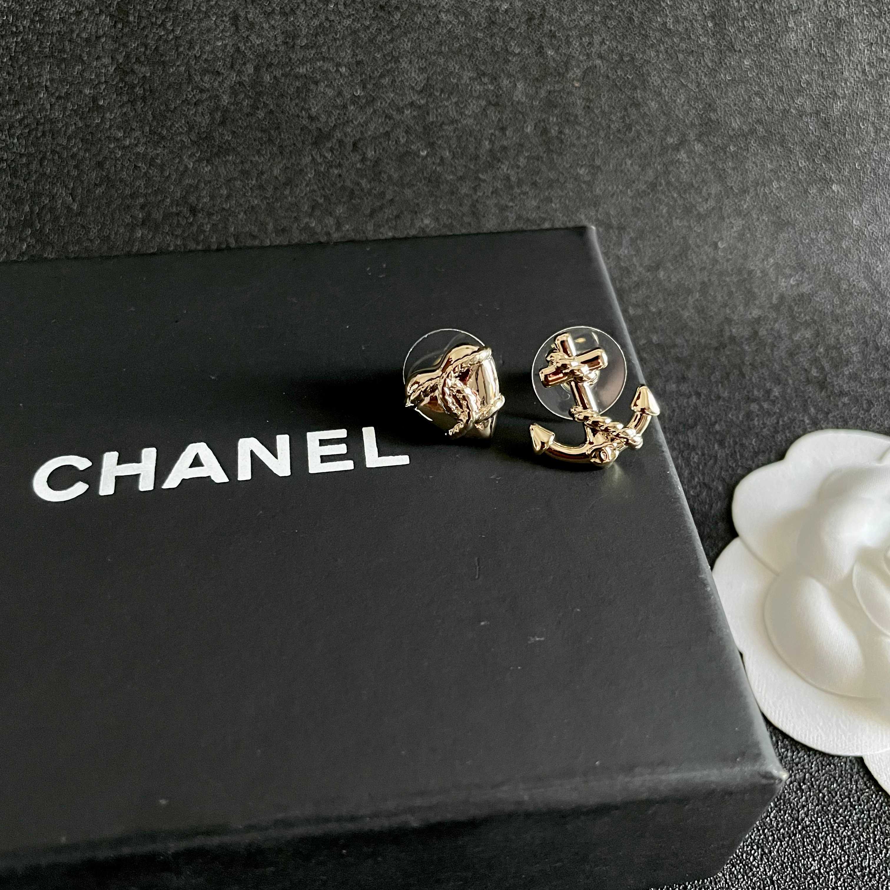 Chanel Earring 14