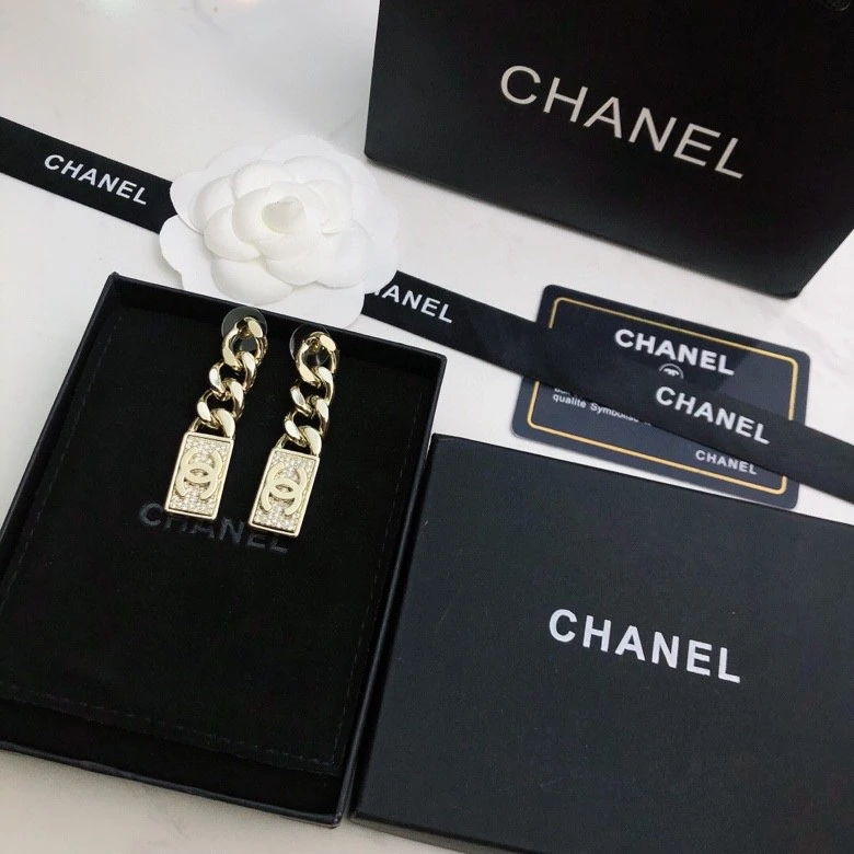 Chanel Earring
