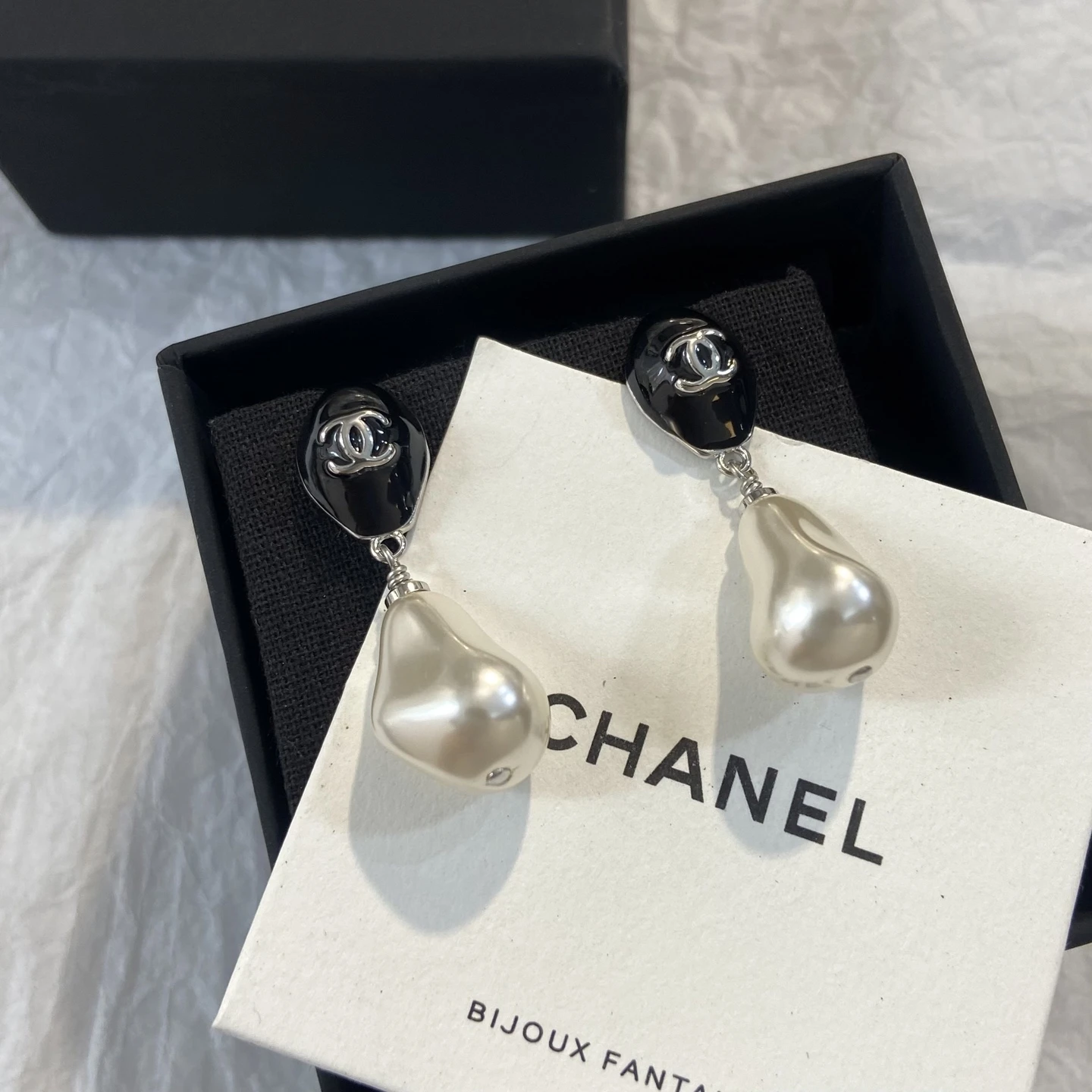 Chanel Earring