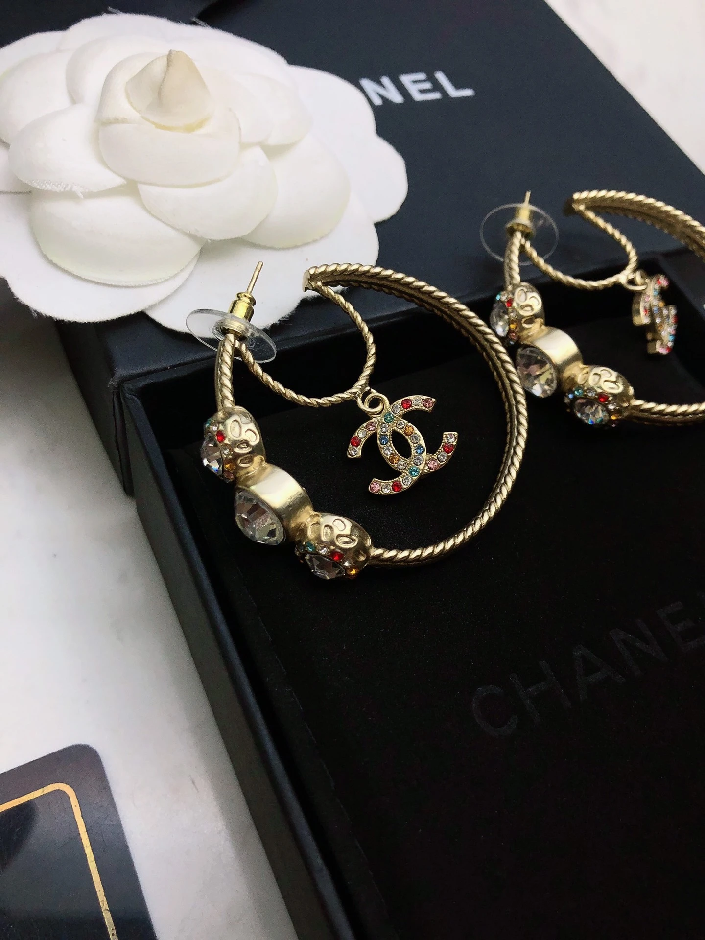 Chanel Earring