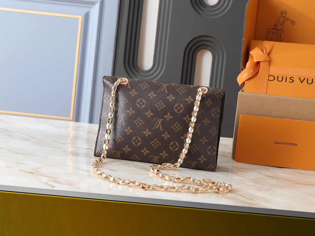 LV Victoire Chain Bag
