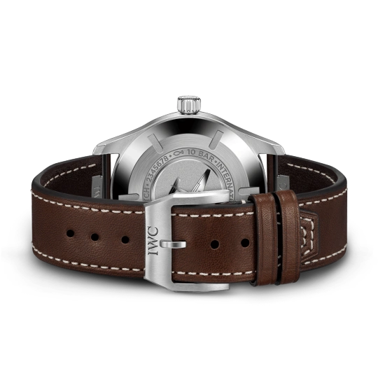 IWC pilot series IW328205 watch