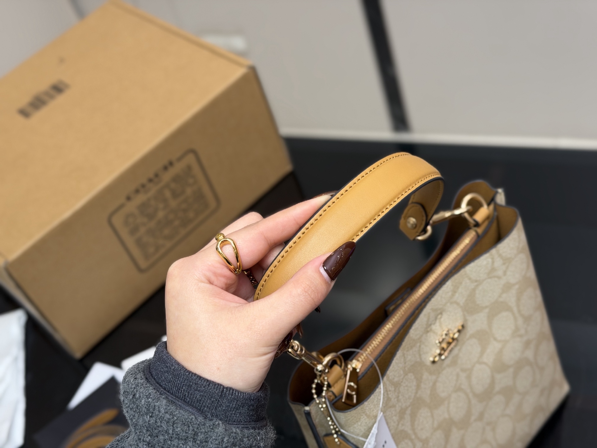 Coach Mollie Bucket Bag