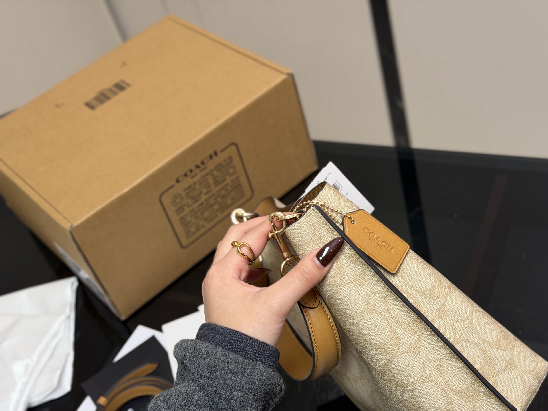 Coach Mollie Bucket Bag