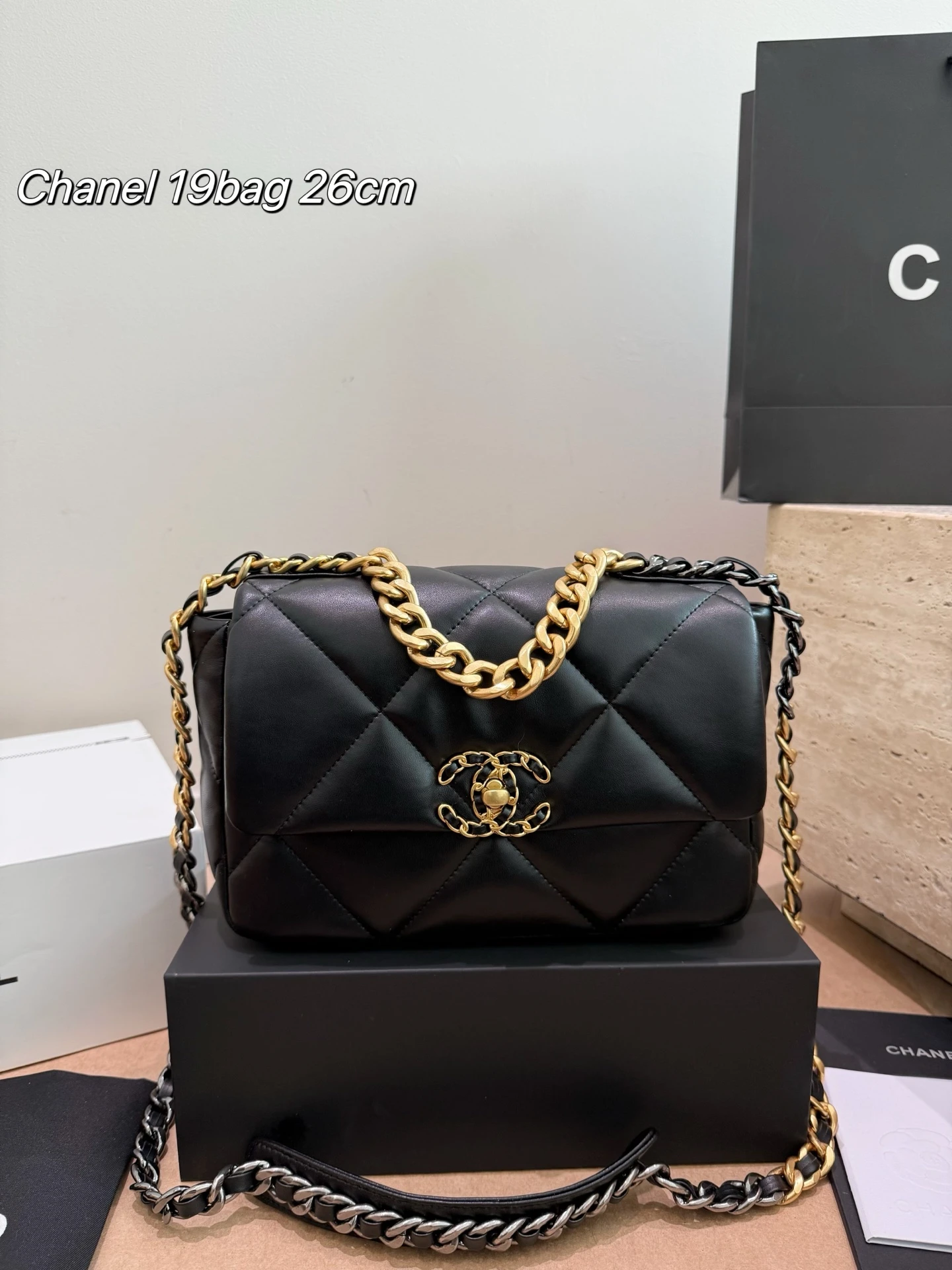 Chanel 19bag