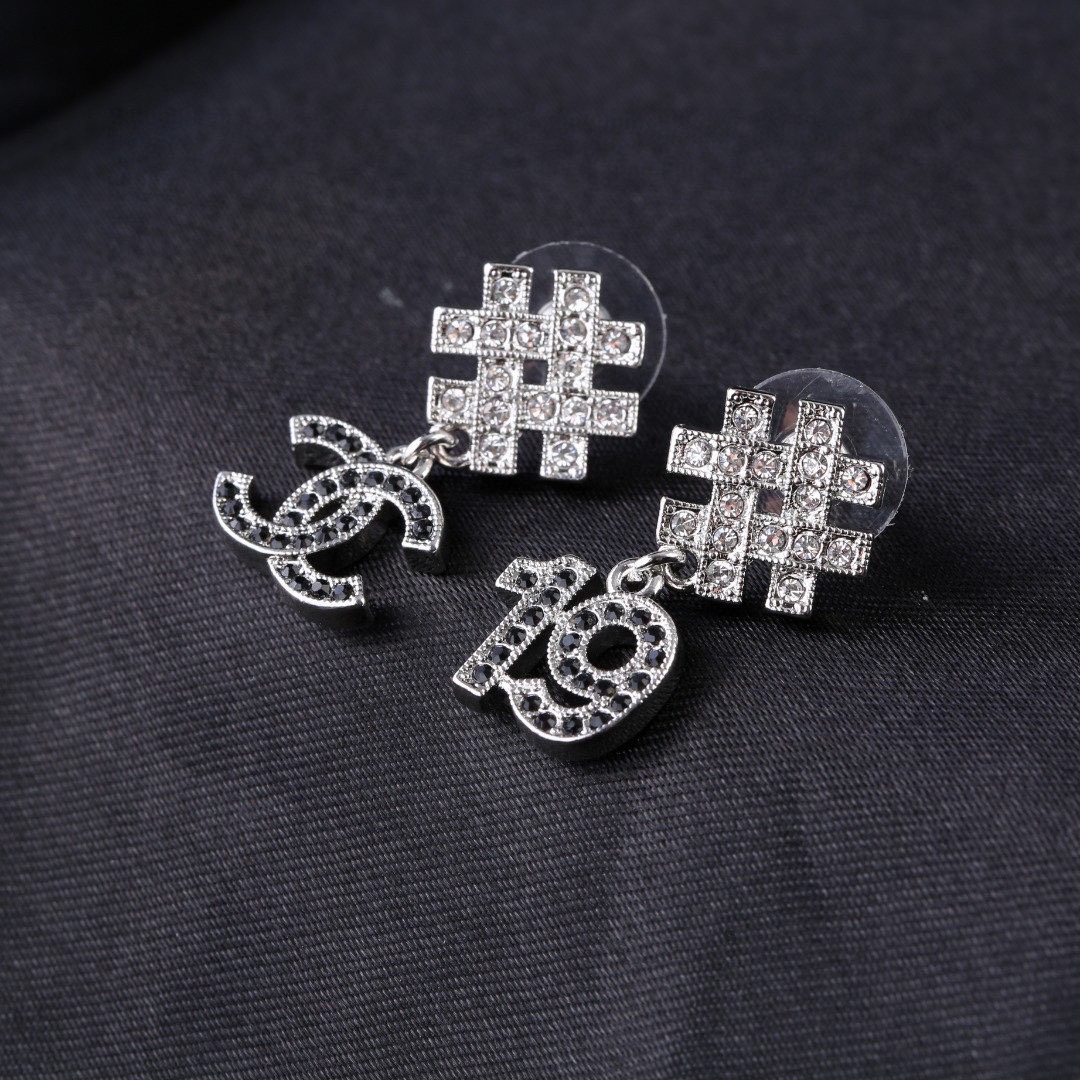Chanel Earring