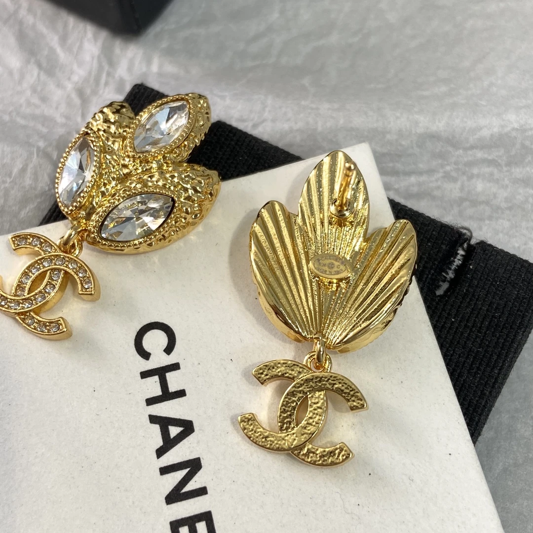 Chanel Earring
