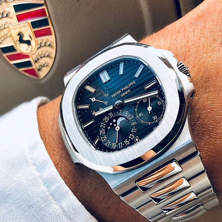 5712/1A PATEK PHILIPPE- NAUTILUS(AAAAA-version)