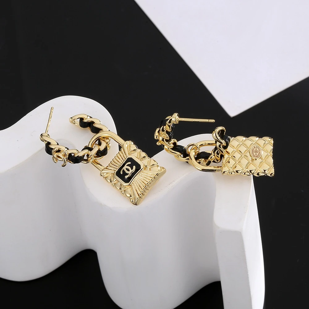 Chanel Earring