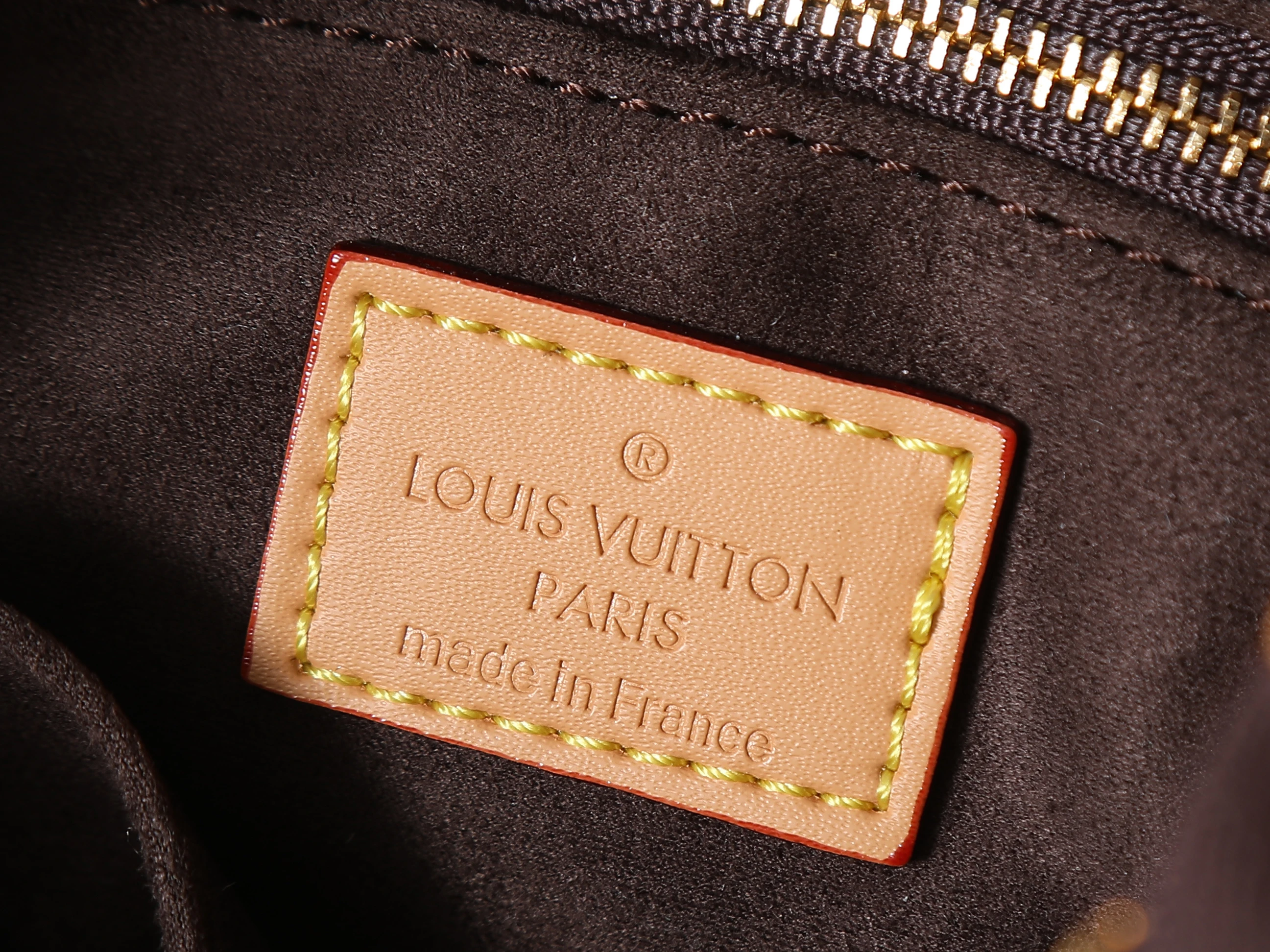 Nano Noé Shoulder Bag