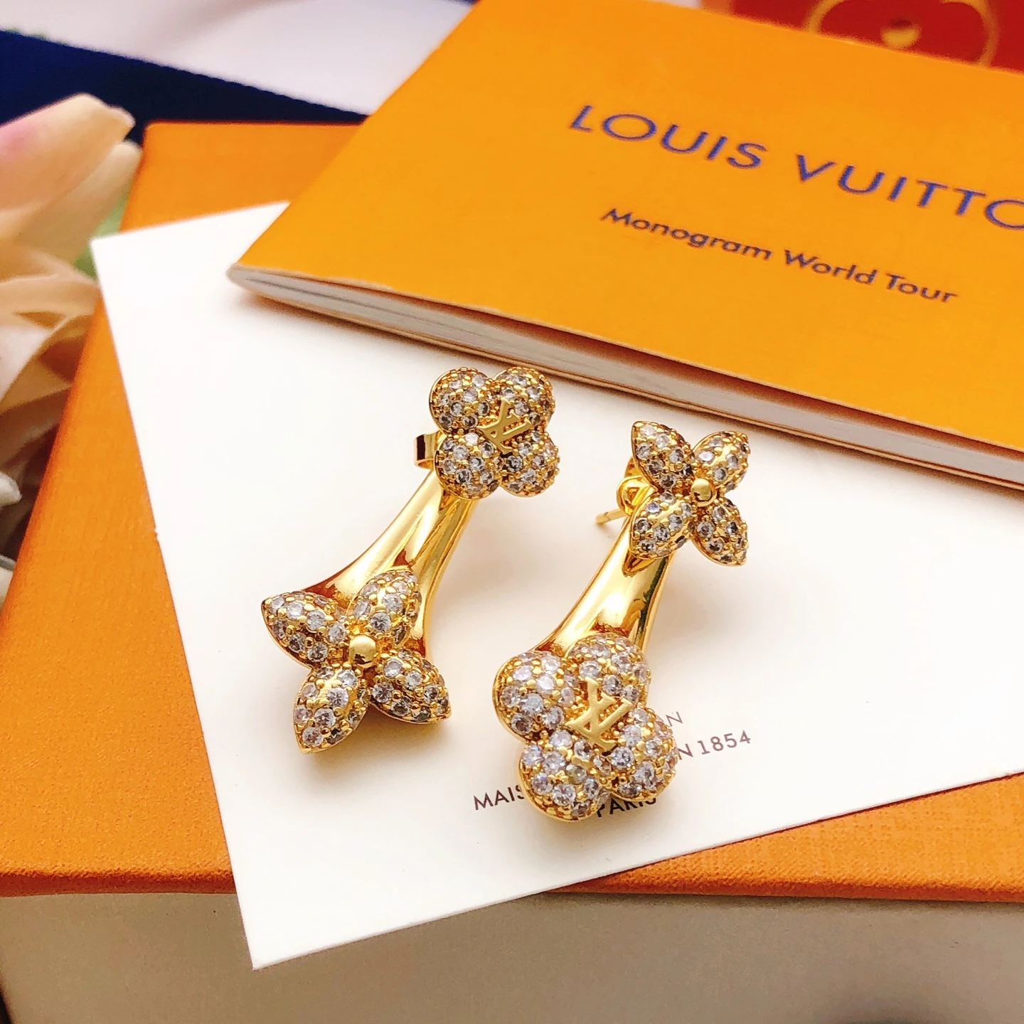 LV Earring