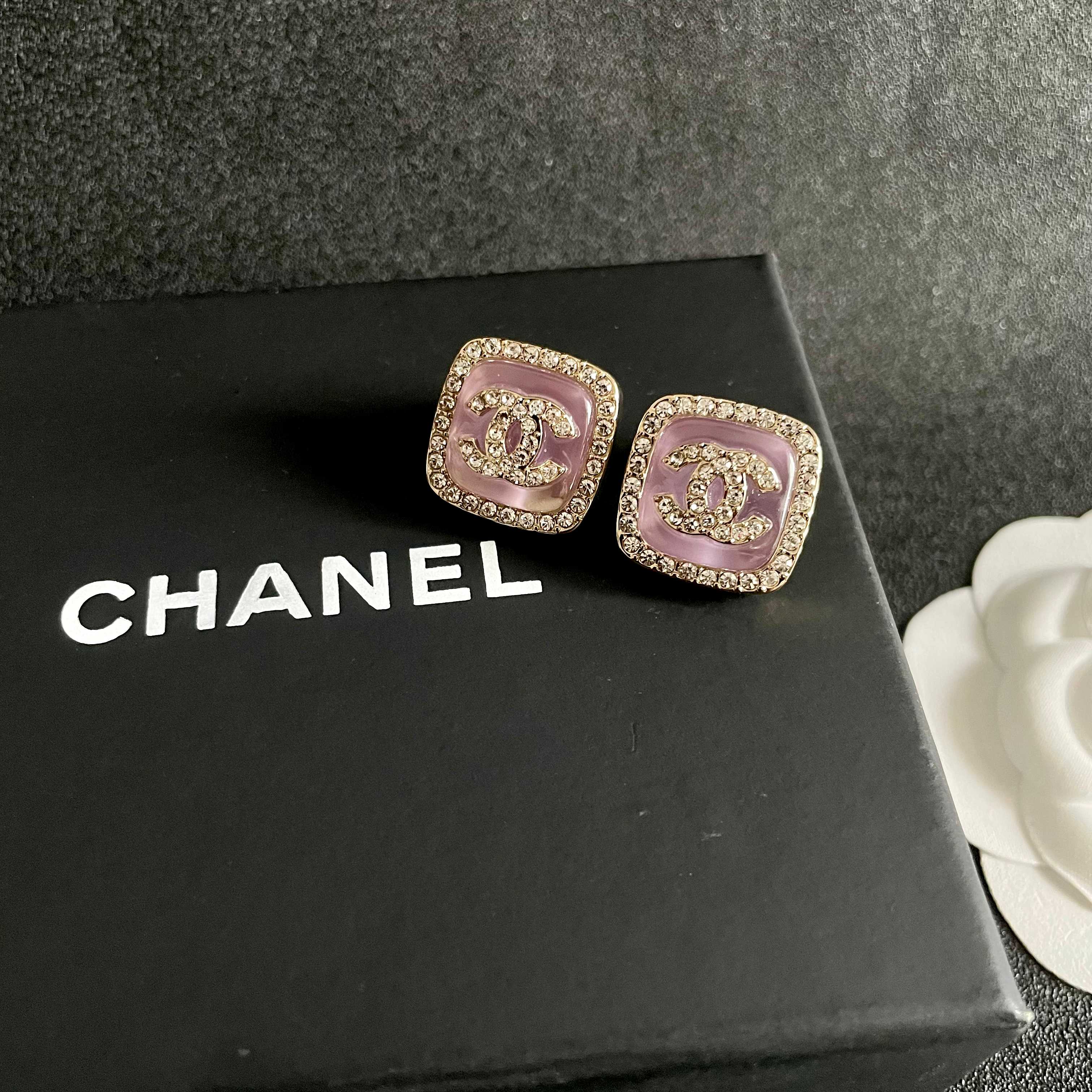 Chanel Earring 2