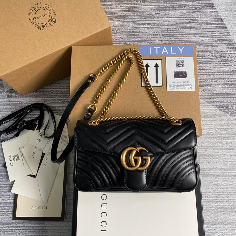 GG Marmont small matelass&eacute; shoulder bag
