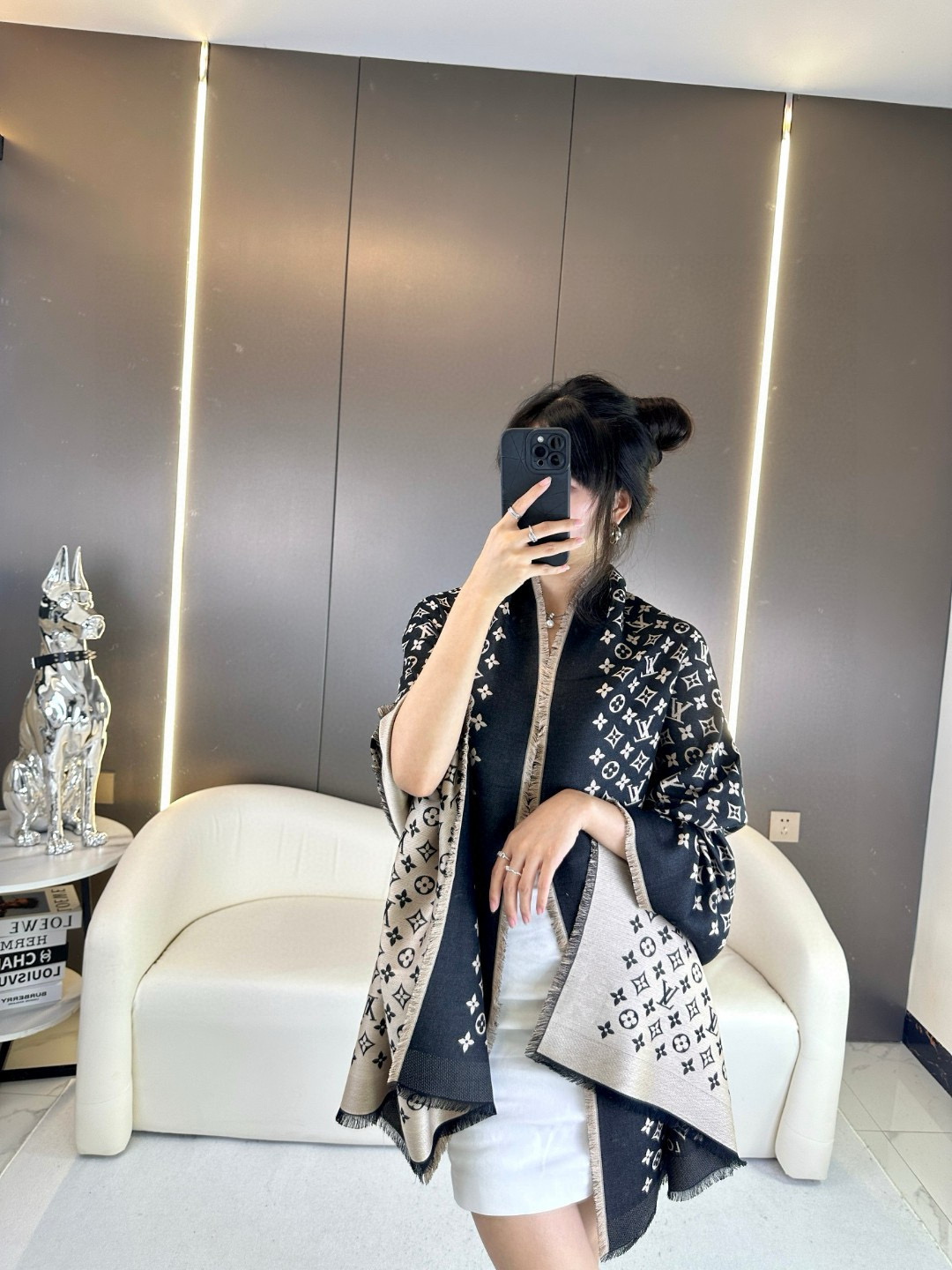 Louis Vuitton Scarves