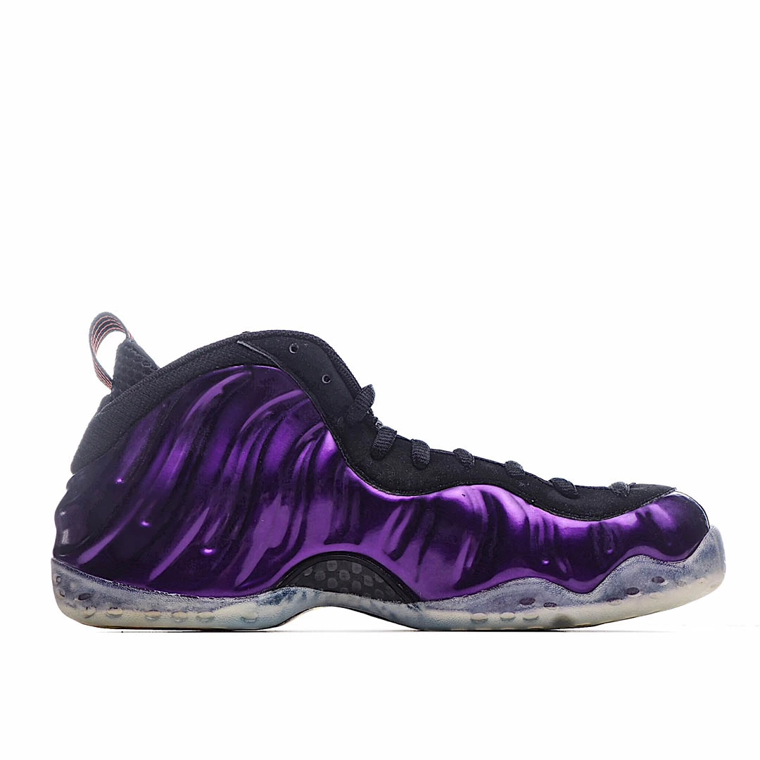 Nike Air Foamposite one  紫