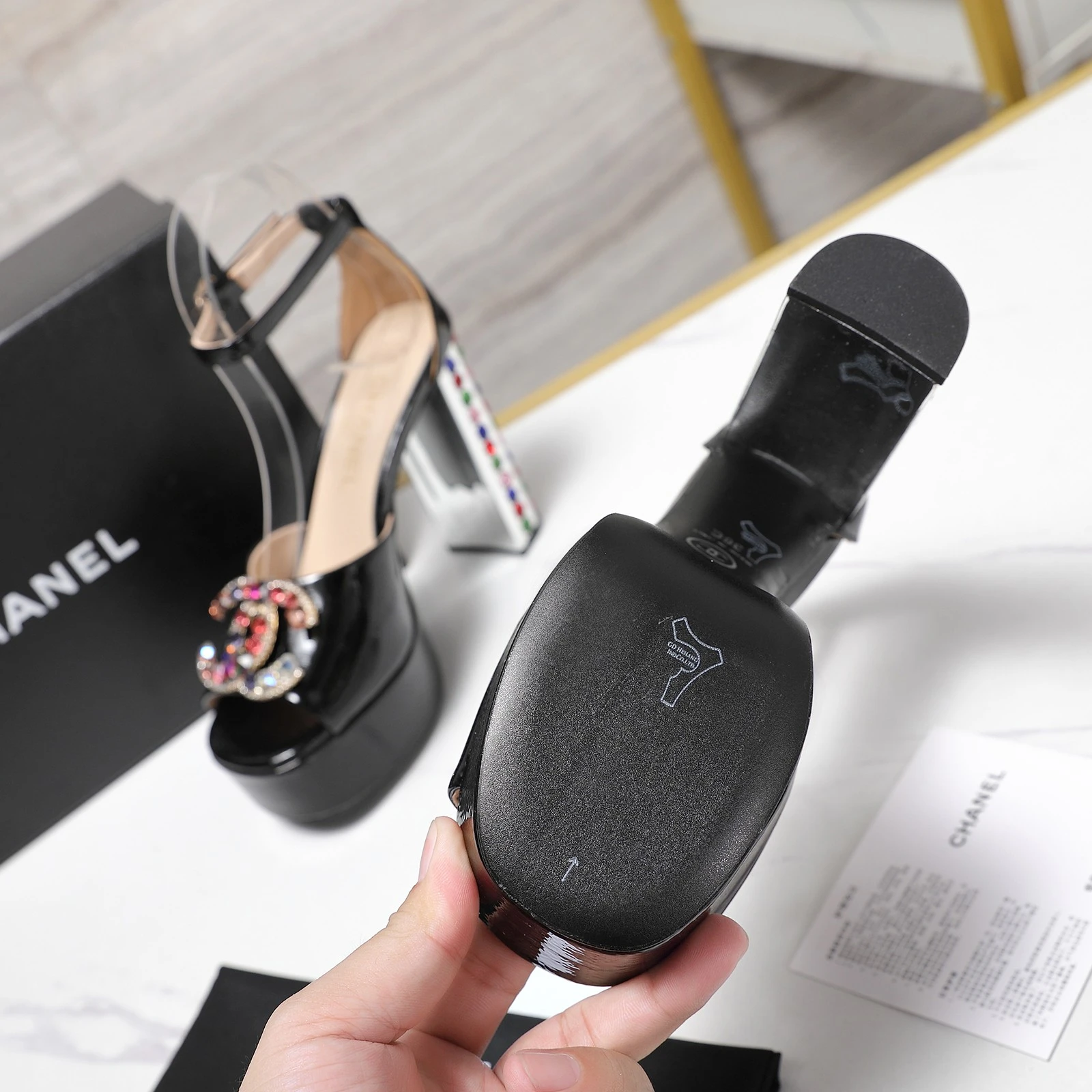 CHANEL Classic Diamond Heel+Double C Diamond Button Sandals