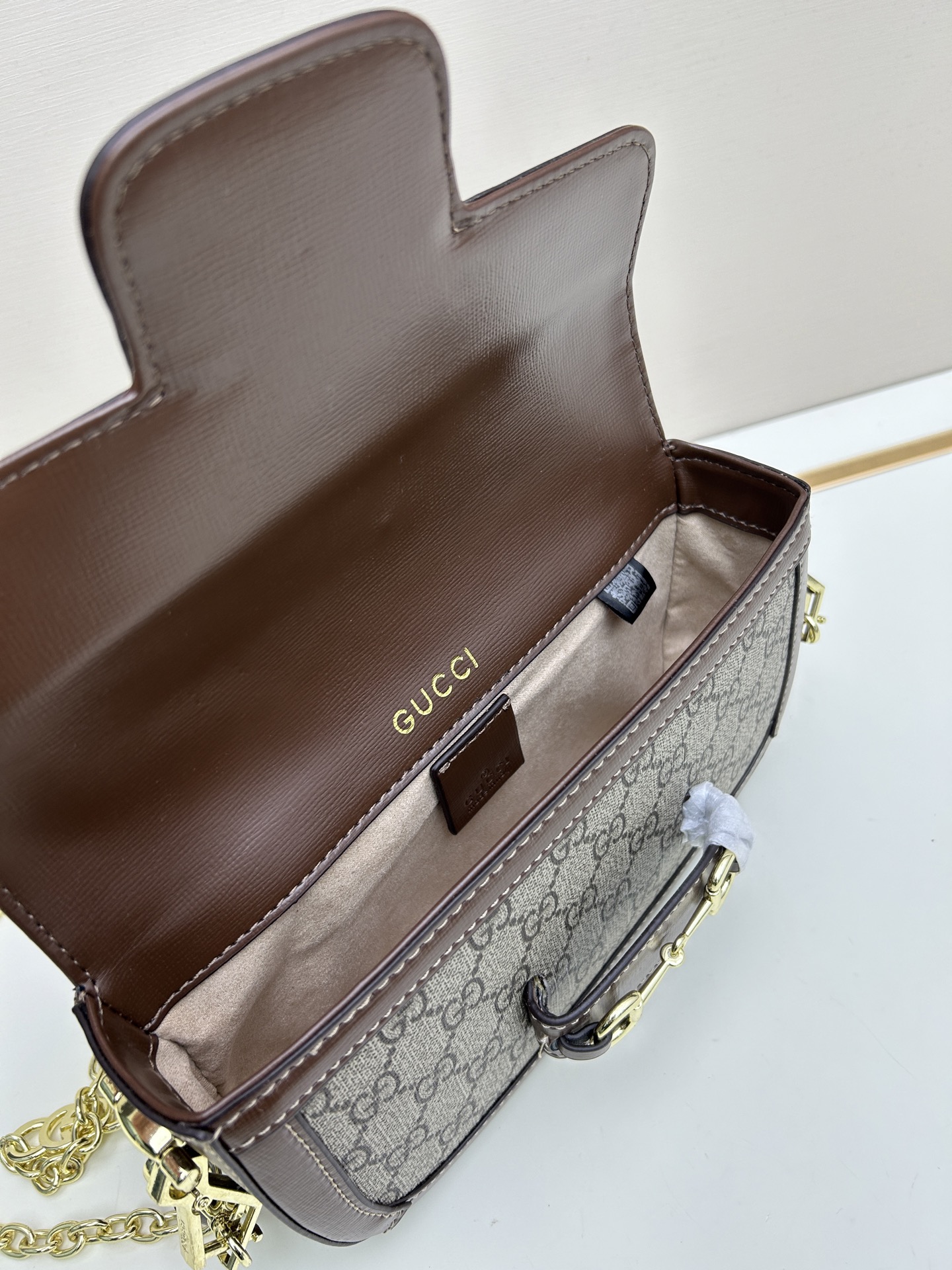 Gucci Horseneck Buckle Bag