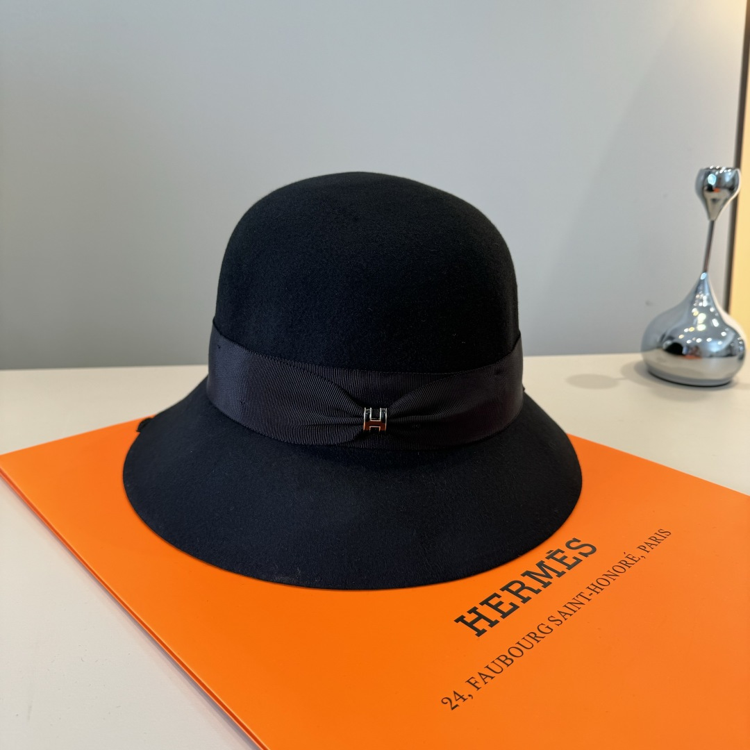 Hermes Bucket Hat
