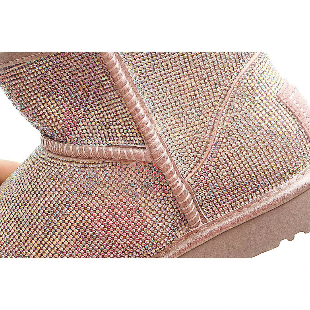 UGG Classic Mini series snow boots
