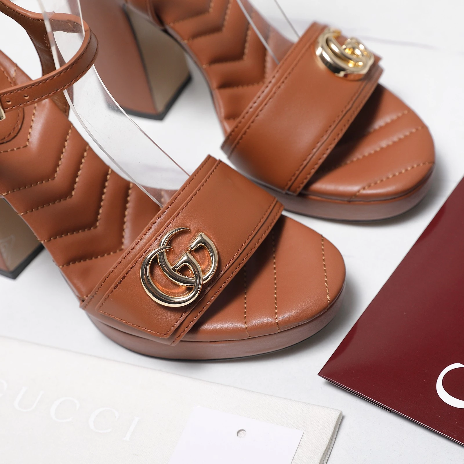 Gucci Spring 2026 New Waterproof Platform Roman Sandals